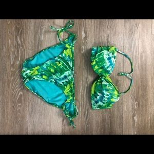 Full Victoria’s Secret Bikini
